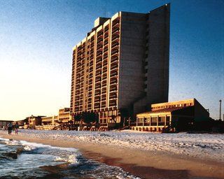 Landmark Hotel 3*